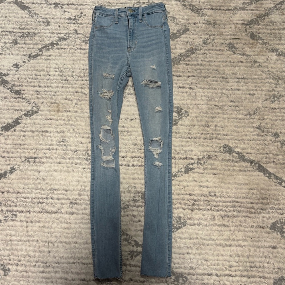 Hollister Ultra High-Rise Jean Legging Size 00R